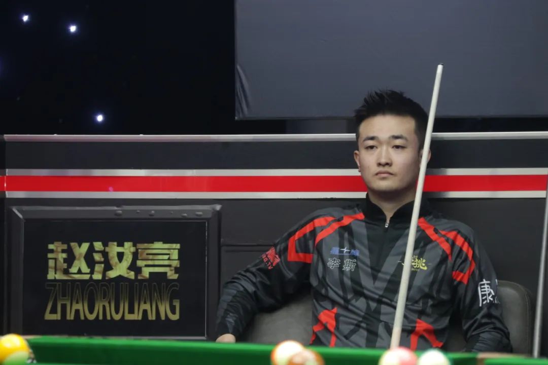 季后赛中成 季后赛中成