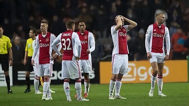 更衣室领导 更衣室领导